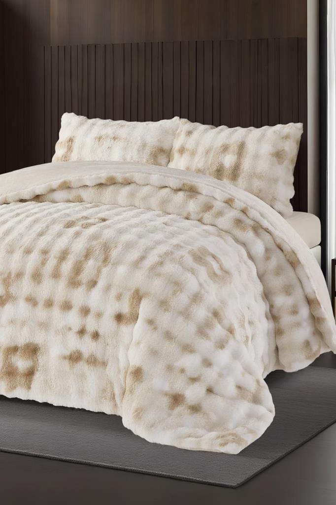 Alvina Dama Tavşan Tüyü Çift Kişilik Yatak Örtüsü 220x240 Cm Krem - 1