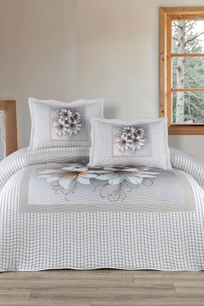 April Baskılı Kapitoneli Çift Kişilik Yatak Örtüsü - 1