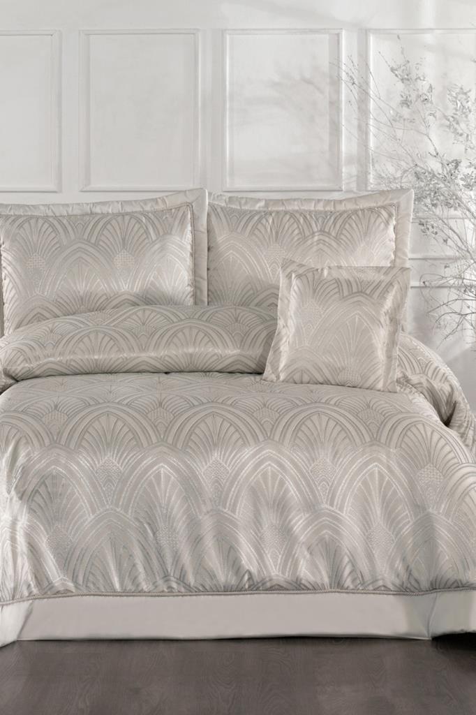 Artes Elyaf Dolgulu Çift Kişilik 250x255 Cm Yatak Örtüsü Ekru - 1