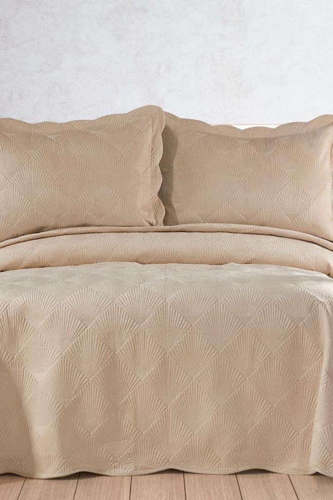 Arzen Nakışlı Kadife Çift Kişilik Yatak Örtüsü 250x260 Bej - 1