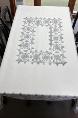 Asude Dertsiz Masa Örtüsü 150x150 cm Gri - 2