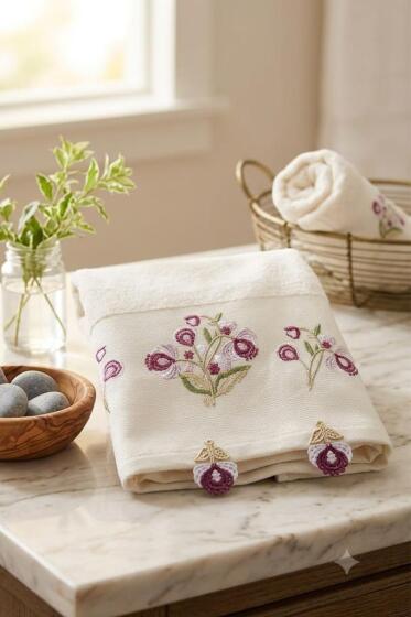 Bahar Nakışlı El Yüz Havlusu 50x90 Cm Lila - Çeyiz Diyarı