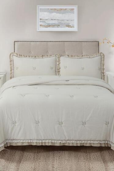 Bigo Nakışlı Fırfırlı Çift Kişilik Yatak Örtüsü Bej - Çeyiz Diyarı