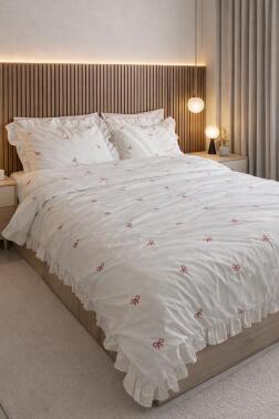 Bow Nakışlı 6 Parça Nevresim Takımı Kırmızı - 1