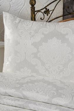 Busem Jakarlı Şönil Tek Kişilik Yatak Örtüsü Krem - 3