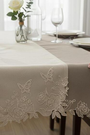 Butterfly Keten Aplikeli Runner 40x120 cm - Çeyiz Diyarı