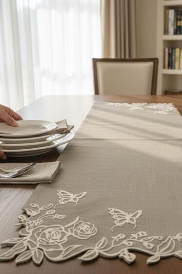 Butterfly Keten Aplikeli Runner 40x120 cm - Çeyiz Diyarı (1)