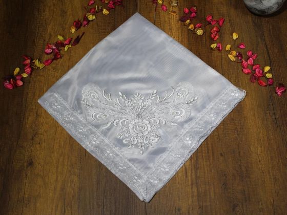 Çeyiz Diyarı Fransız Güpürlü Karanfil Saten Bohça Silver - Çeyiz Diyarı