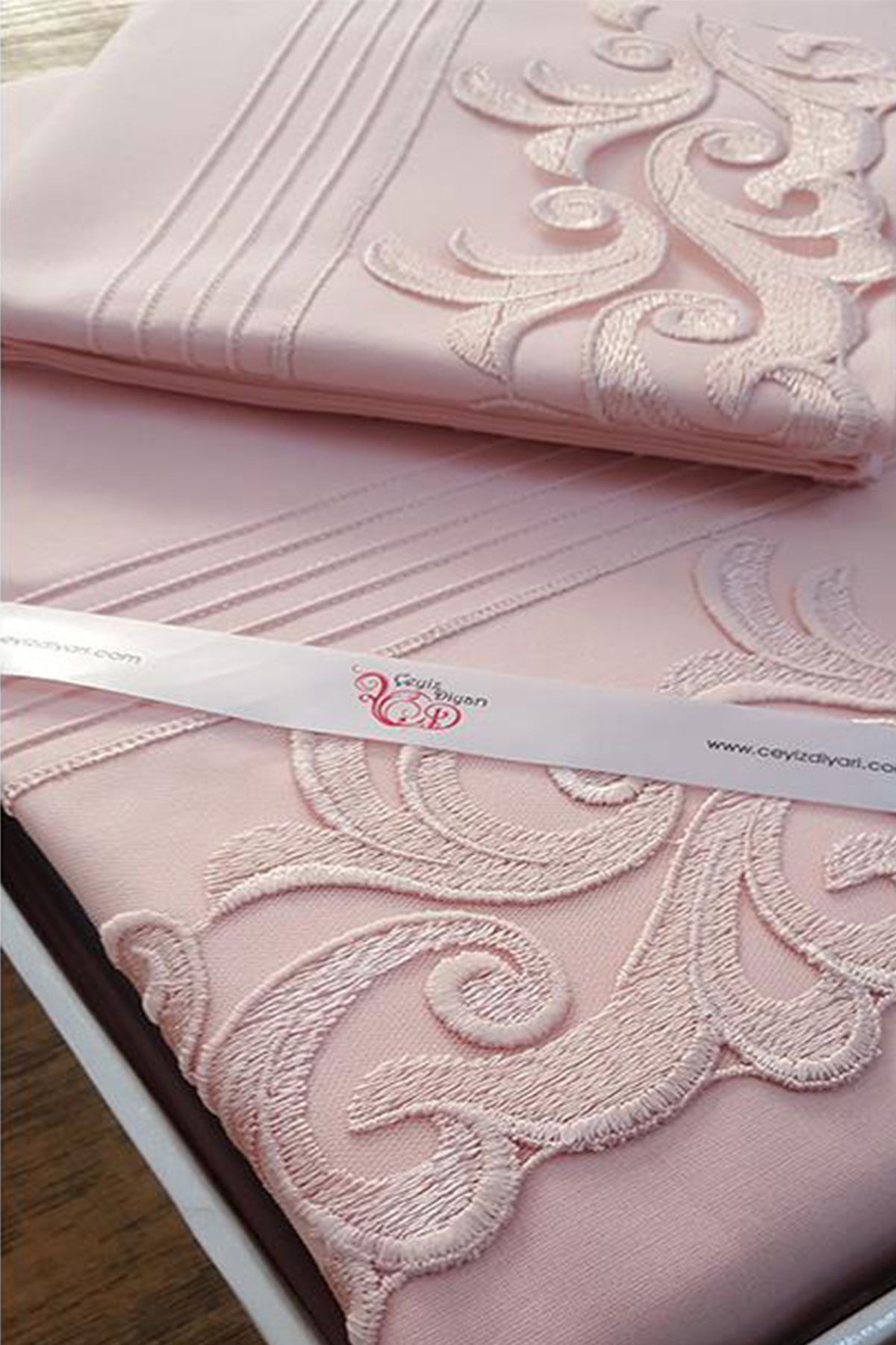 Çeyiz Diyarı Fransız Güpürlü Nervürlü Belinda Nevresim Takımı Pudra - 3