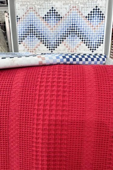 Çeyiz Diyarı Petek Tek Kişilik Pamuklu Pike Takımı Kırmızı - Çeyiz Diyarı (1)