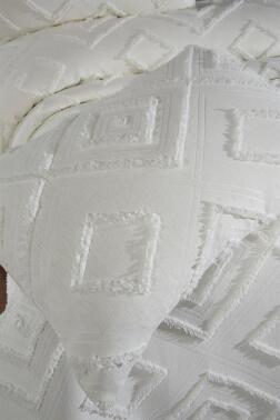 Çeyiz Diyarı Samira 3 Parça Çift Kişilik Pike Takımı Krem - 4