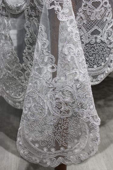 Çeyiz Diyarı Saray Tek Masa Örtüsü 160x230 Cm Krem Gümüş - Çeyiz Diyarı
