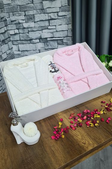 Çeyizlik Aile Bornoz Seti 4 Parça Krem Pudra - Çeyiz Diyarı
