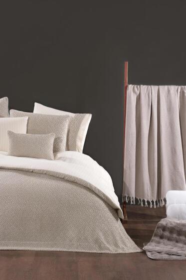 Clara Lüks Comforter 13 Parça Çeyiz Seti Bej - Çeyiz Diyarı