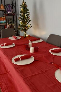 Colber 26 Parça Masa Örtüsü Takımı Kırmızı - 5