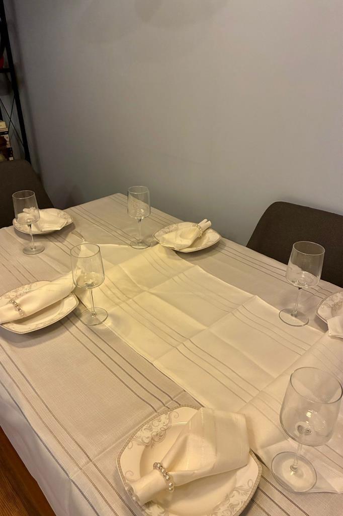 Colber 26 Parça Masa Örtüsü Takımı Krem - 2