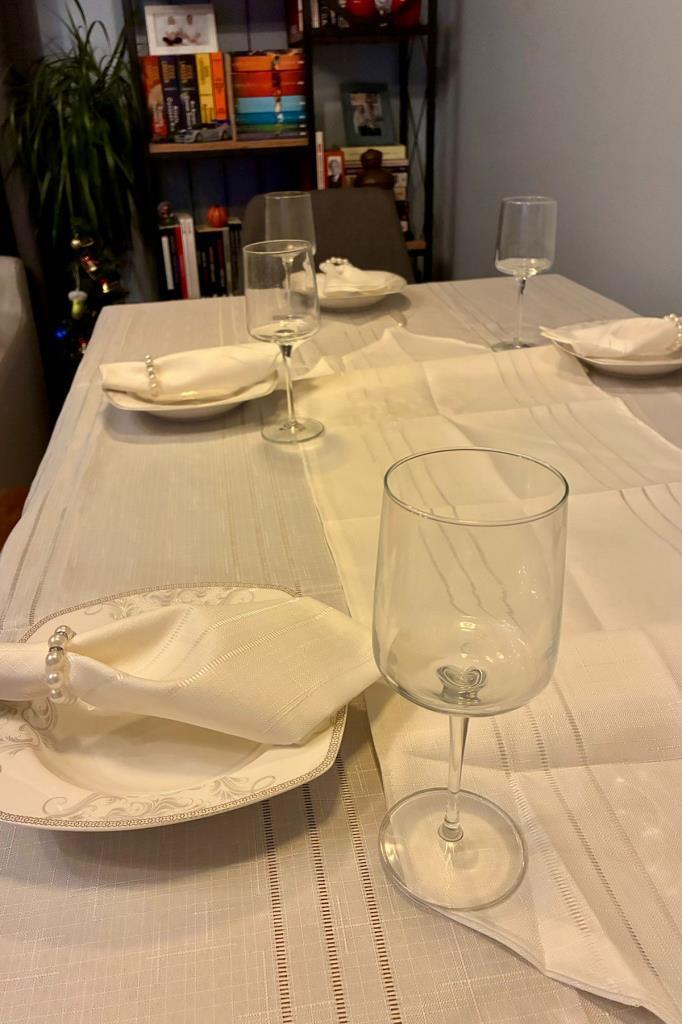 Colber 26 Parça Masa Örtüsü Takımı Krem - 5