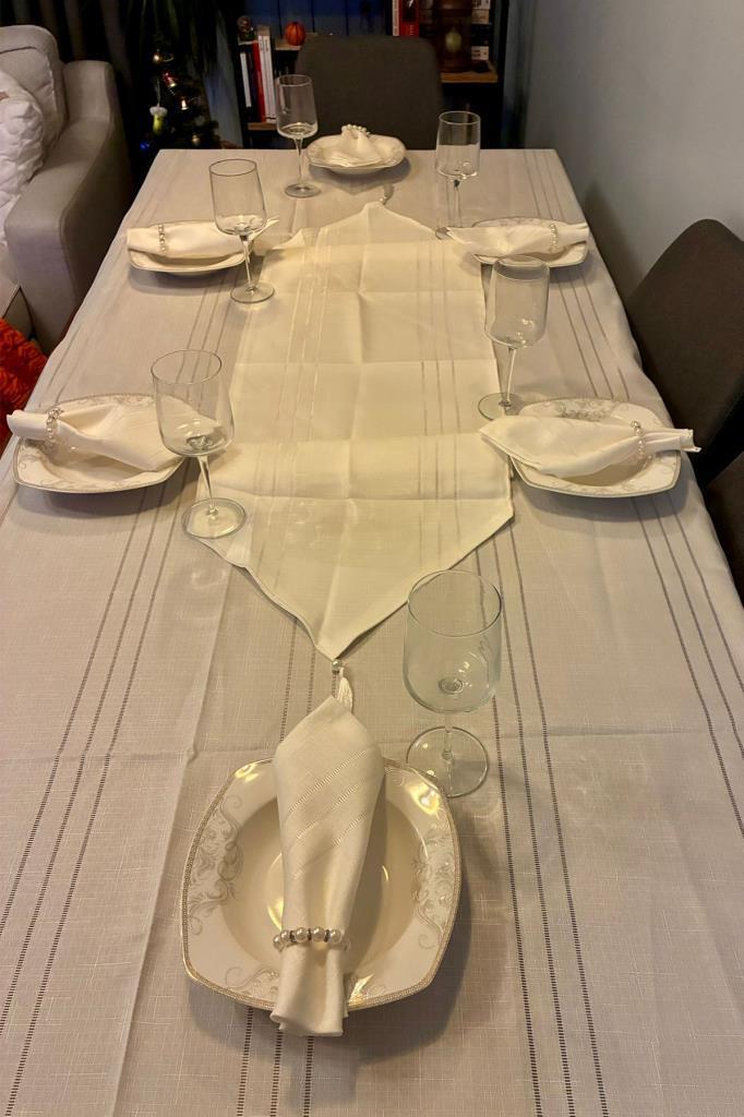 Colber 26 Parça Masa Örtüsü Takımı Krem - 6