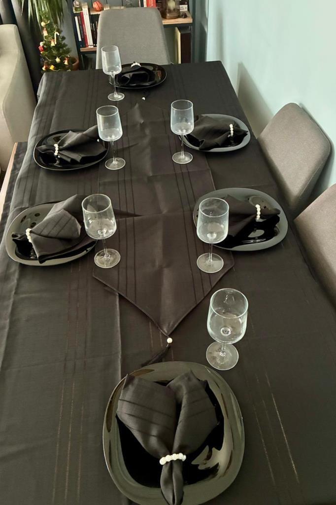 Colber 26 Parça Masa Örtüsü Takımı Siyah - 5