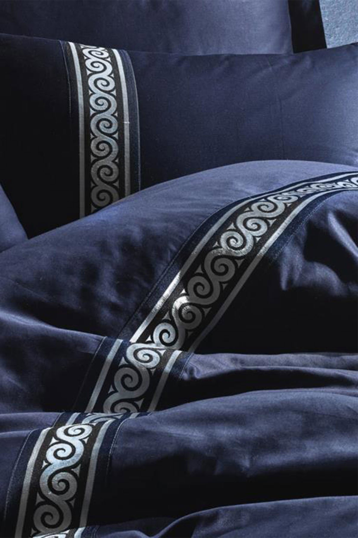 Cottonbox Brode Saten Royal Çift Kişilik Nevresim Takımı Lacivert - 2