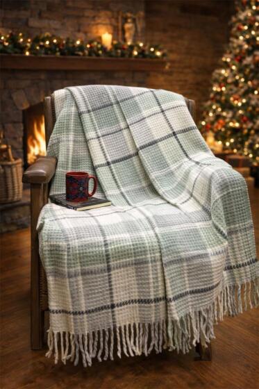 Dinarsu Cozy Life Okaliptus Pamuklu Tv Battaniye 130x170 cm - Çeyiz Diyarı