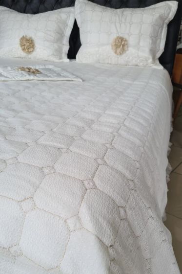 Elegant Çift Kişilik Yatak Örtüsü Takımı Krem - Çeyiz Diyarı (1)