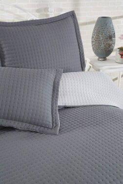 Elisa Dolgulu Çift Taraflı Çift Kişilik 240x260 Cm Yatak Örtüsü Antrasit - 4