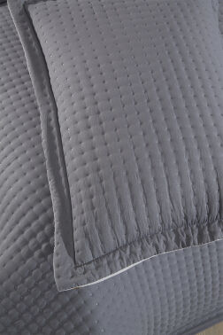 Elisa Dolgulu Çift Taraflı Çift Kişilik 240x260 Cm Yatak Örtüsü Antrasit - 5