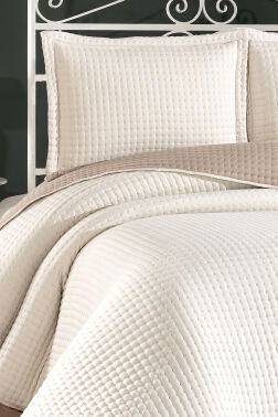 Elisa Dolgulu Çift Taraflı Çift Kişilik 240x260 Cm Yatak Örtüsü Krem - 6