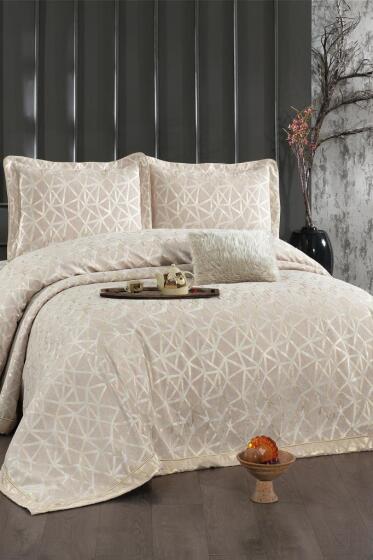 Eliz Şönil Çift Kişilik Yatak Örtüsü 260x260 cm Gold - Çeyiz Diyarı