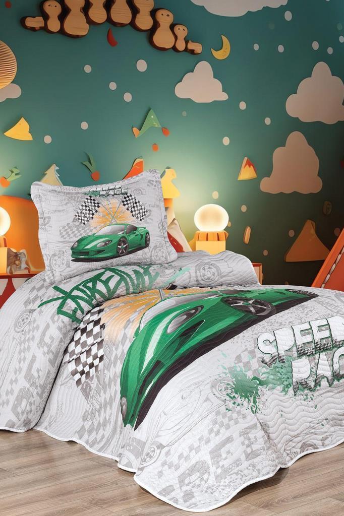 Fast Car Baskılı Kapitoneli Tek Kişilik Yatak Örtüsü Yeşil - 1