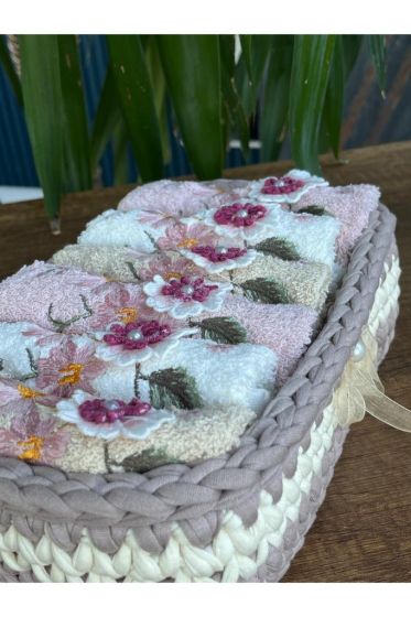 Filiz Sepette El Örgüsü 3D Nakışlı 6lı Mutfak Havlu Takımı - Çeyiz Diyarı (1)