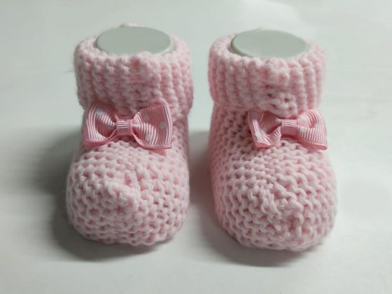 Fiyonklu Triko Kız Bebek Patiği - 