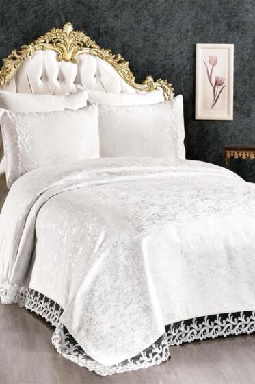 Fransız Dantelli Belinda Yatak Örtüsü Krem - Çeyiz Diyarı