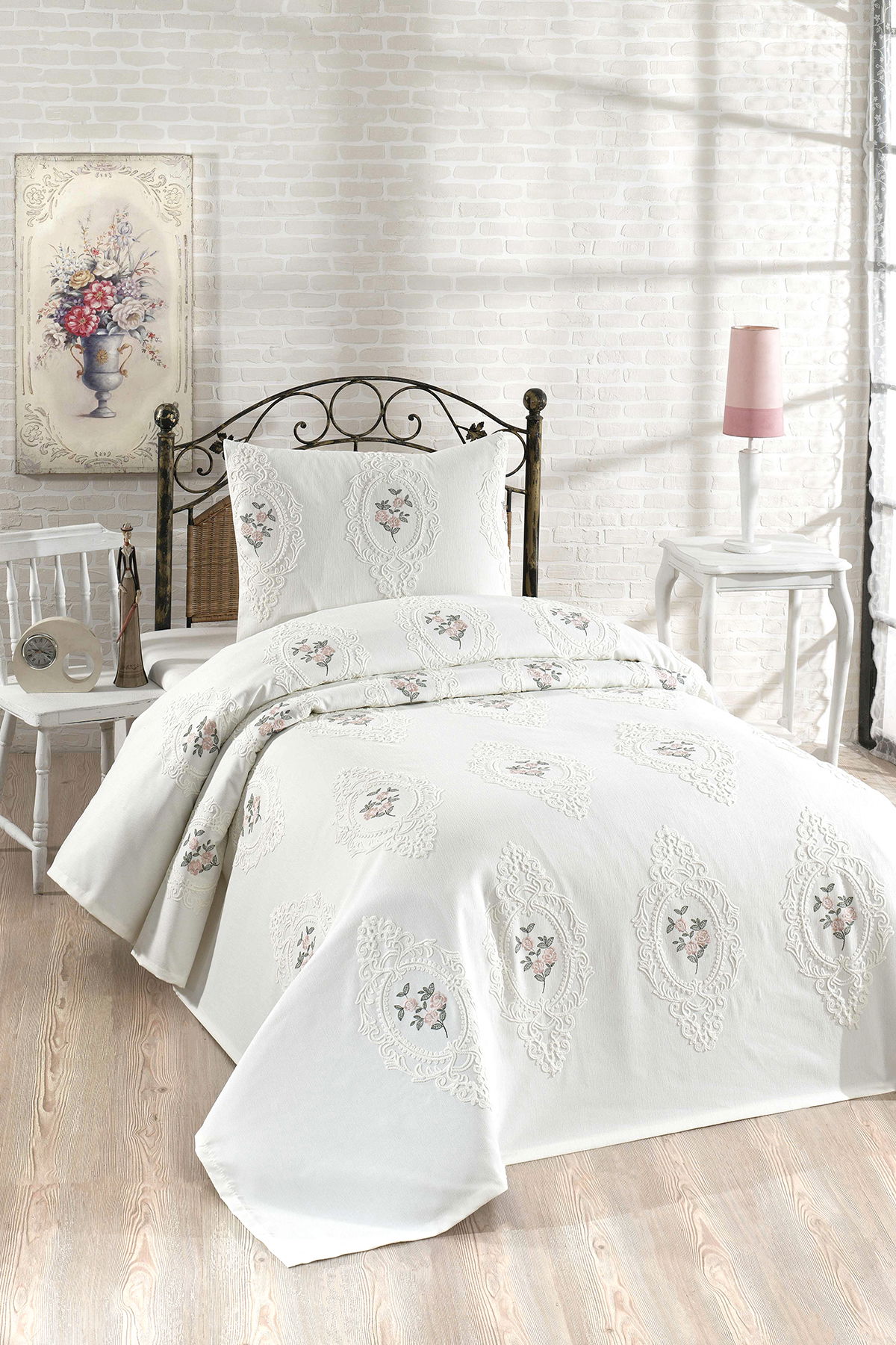 Gardenlove Nakışlı Şönil 2 Parça Tek Kişilik Yatak Örtüsü Krem - 1