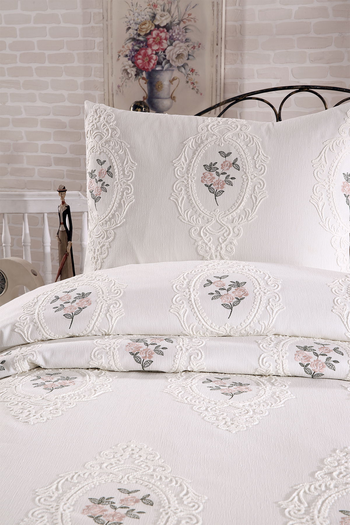 Gardenlove Nakışlı Şönil 2 Parça Tek Kişilik Yatak Örtüsü Krem - 3