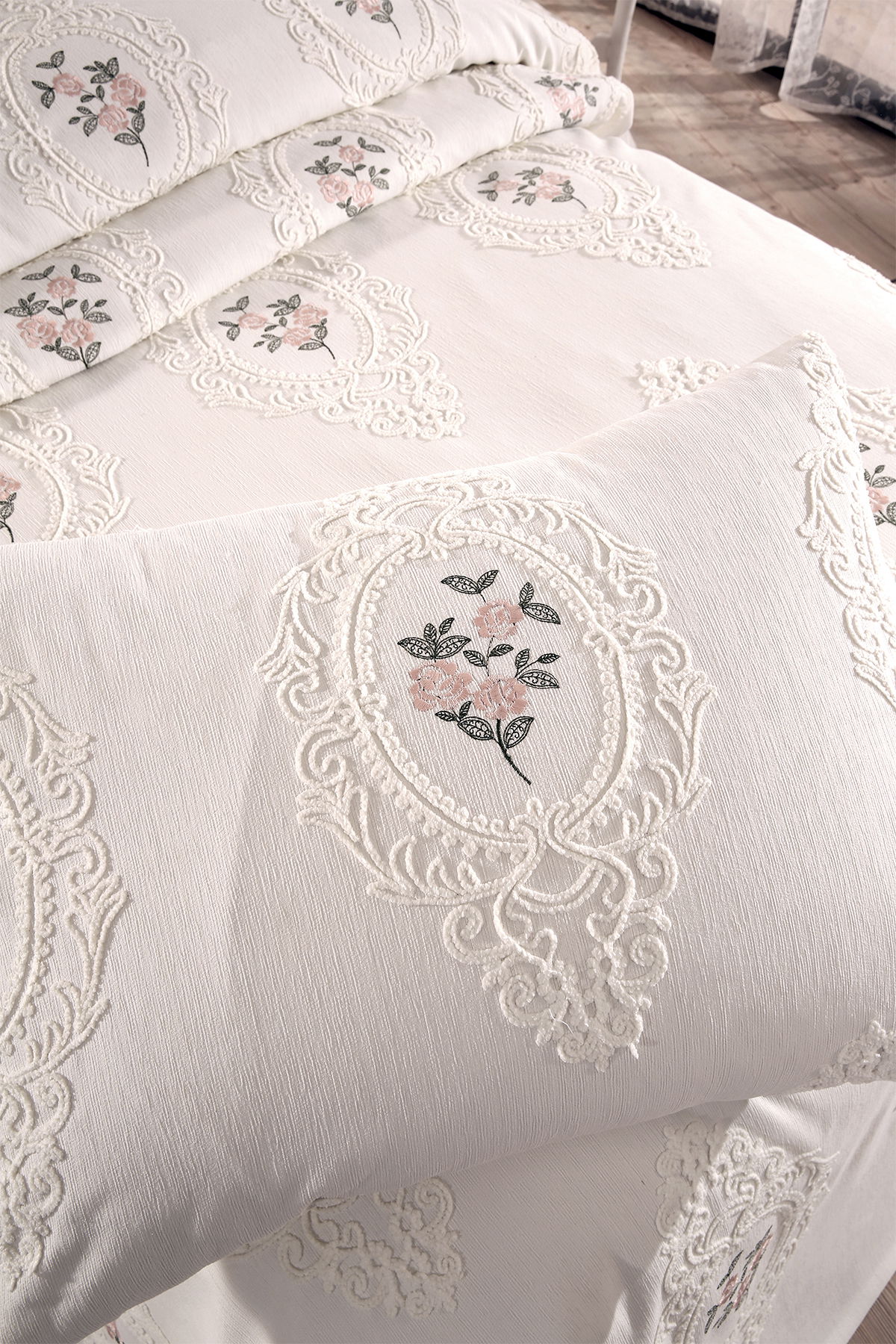 Gardenlove Nakışlı Şönil 2 Parça Tek Kişilik Yatak Örtüsü Krem - 6