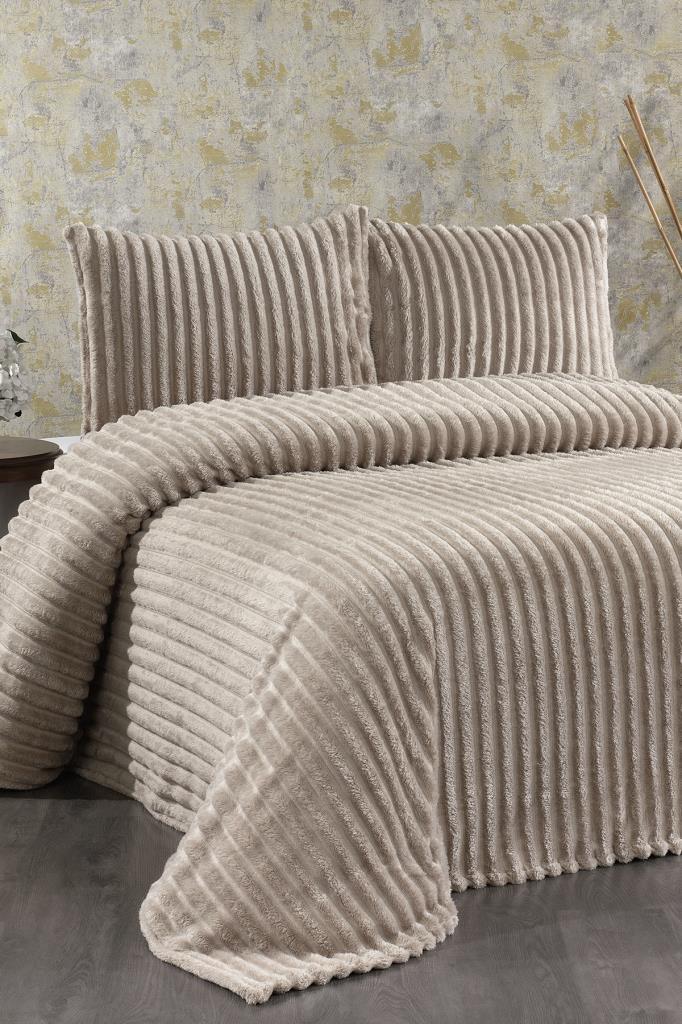Granada Peluş Çift Kişilik Yatak Örtüsü Bej - 1