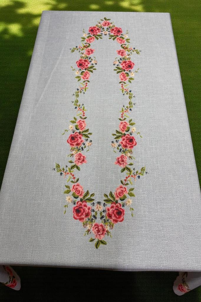 Gülzar Dertsiz Masa Örtüsü 150x150 cm Gri - 2