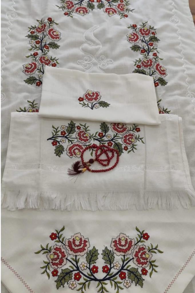 Kanaviçe İşlemeli Bohça Seti Çiçek Bordo - 1