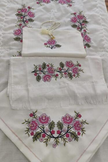 Kanaviçe İşlemeli Bohça Seti Çiçek Pembe - Çeyiz Diyarı