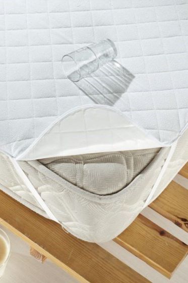 Kapitoneli Sıvı Geçirmez Ped 90x190 Cm Tek Kişilik Alez - Çeyiz Diyarı (1)