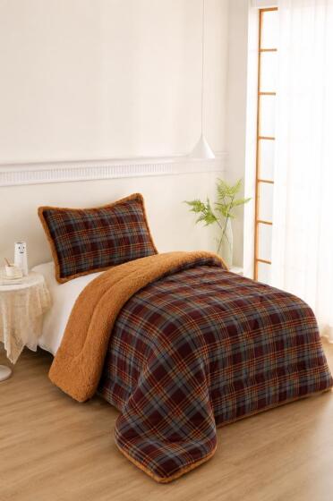 Karanfil Desenli Peluş Tek Kişilik Comforter Set - Çeyiz Diyarı