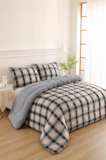 Karmen Desenli Peluş Çift Kişilik Comforter Set - Çeyiz Diyarı