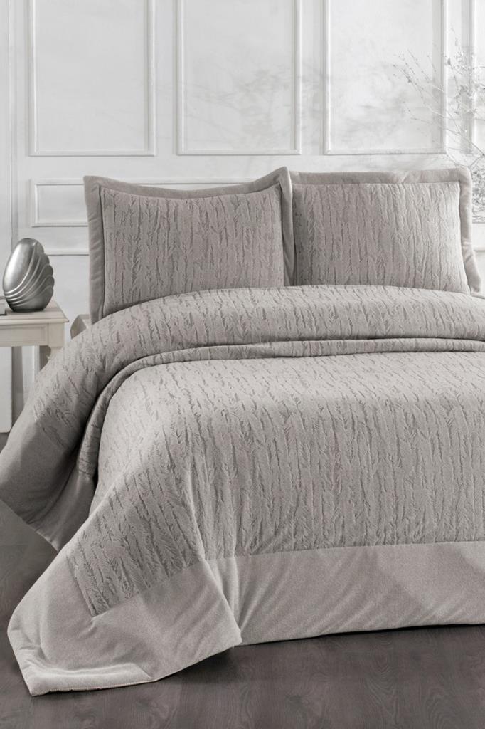 Karmen Elyaf Dolgulu Çift Kişilik 250x255 Cm Yatak Örtüsü Krem - 1