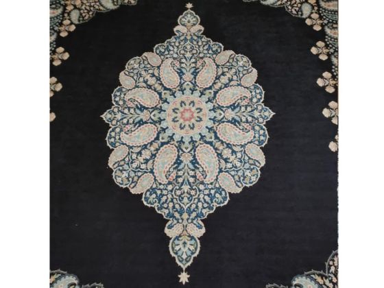 Kaymaz Taban Dijital Baskı Kadife Halı Belle Siyah 200x300 cm - Çeyiz Diyarı (1)