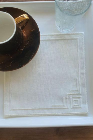 Köşe Nakışlı Keten Kare Bardak Altlığı Seti 6 Lı Krem - Çeyiz Diyarı