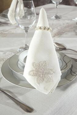 Latife Masa Örtüsü 26 Parça Krem - 4