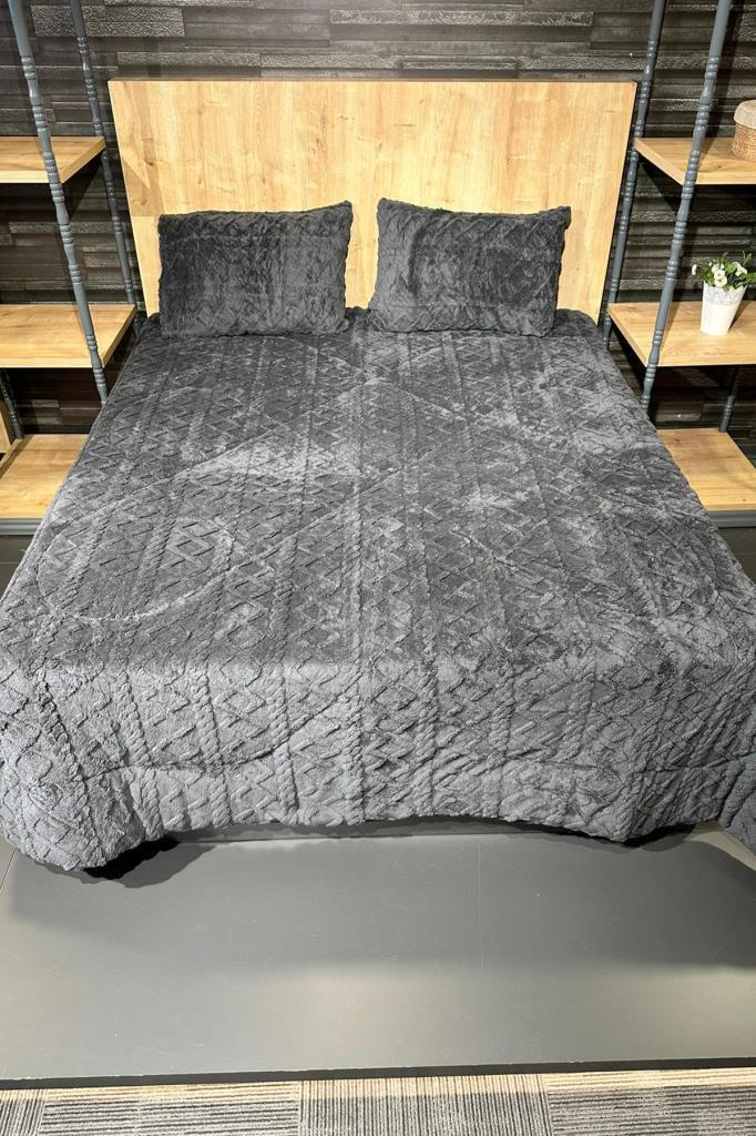 Leila Çift Kişilik Pelüş Yatak Örtüsü 220x240 cm Antrasit - 1