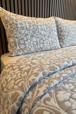 Liva 3 Parça Çift Kişilik Yatak Örtüsü 235x245 cm Bej - 3